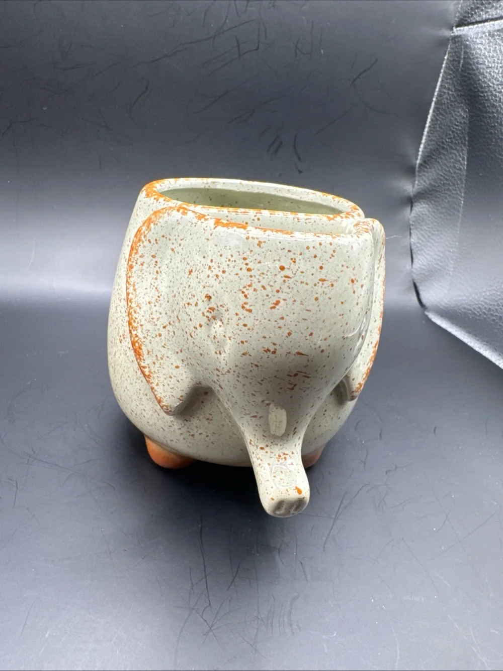 Elephant Mug with Tea Bag Holder, 15 oz, tanish With Orange Specks